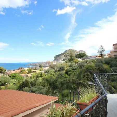 Kefa Holiday Peonia House Cefalù